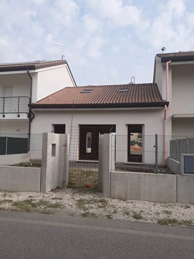 Casa con 5 locali in vendita in Castelfranco Veneto