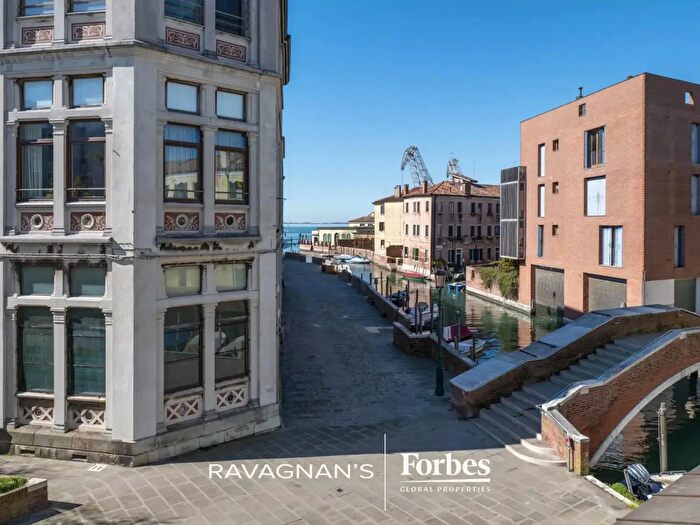 Appartamento quadrilocale in vendita in Venezia