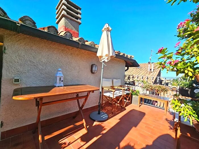 Appartamento con 5 locali in vendita in Abbadia San Salvatore