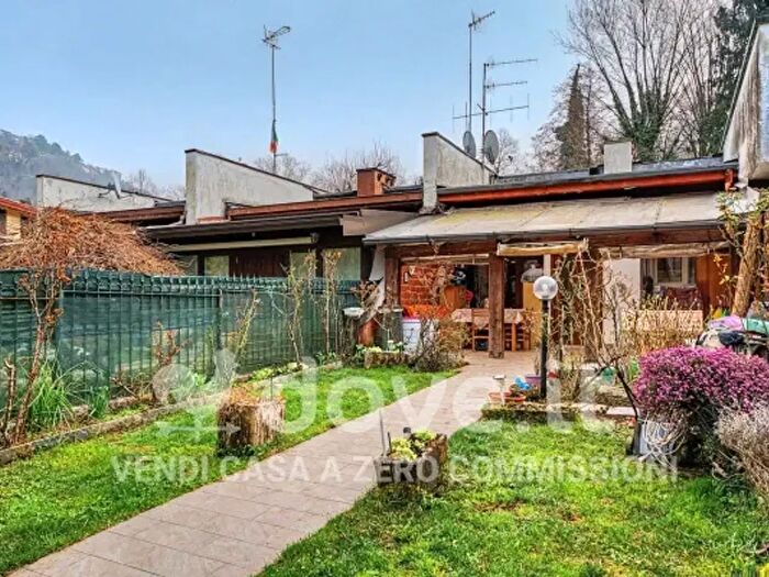 Appartamento trilocale in vendita in Como