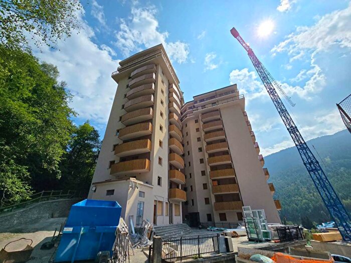 Appartamento trilocale in affitto in Corso Roma, Aprica