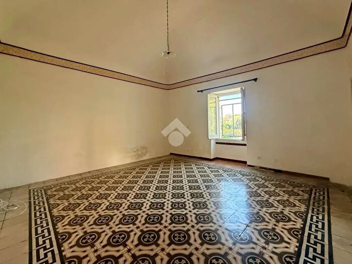 Appartamento bilocale in vendita in Via Corteglie, Barano D'Ischia