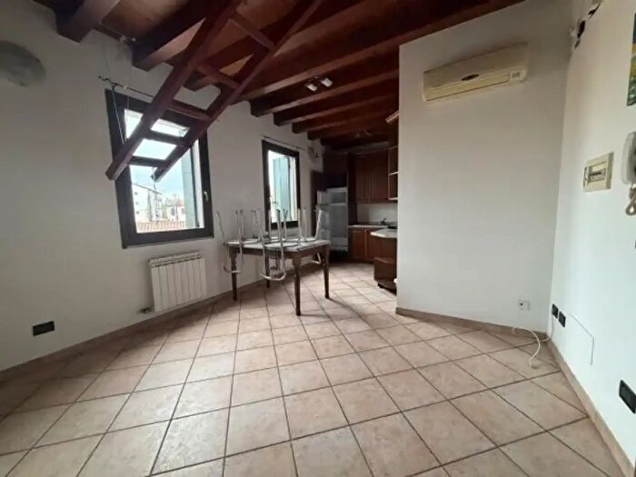 Appartamento trilocale in vendita in Via Nazionale, Mira