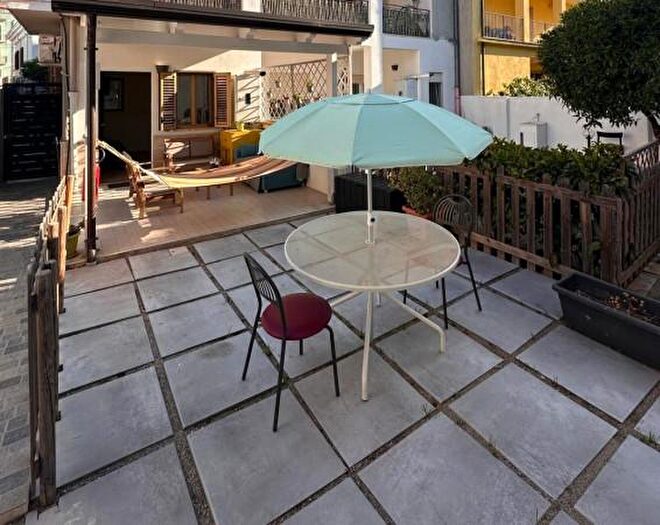 Appartamento bilocale in affitto in Via Genova, Catanzaro