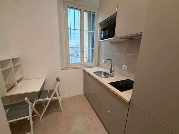 Appartamento monolocale in affitto in Via Treviglio, Milano