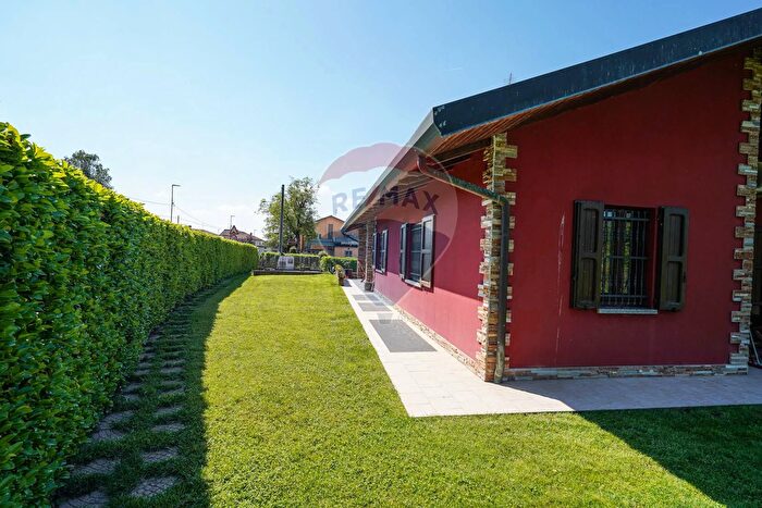 Case in Vendita e in Affitto - 3