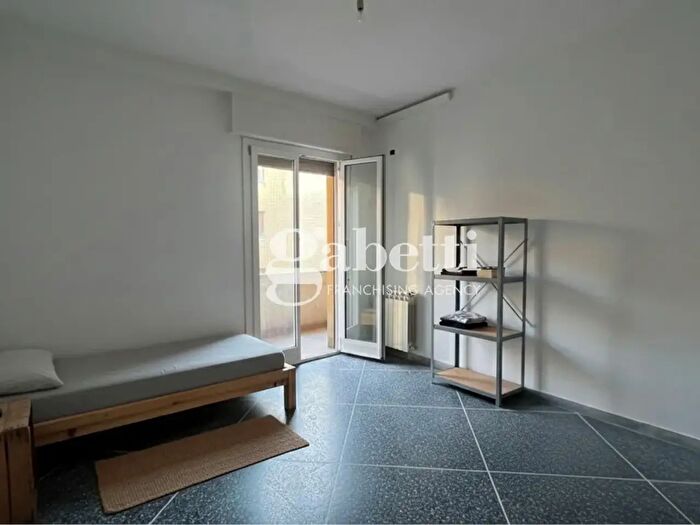 Appartamento trilocale in vendita in Via Ermete Zacconi, Bologna