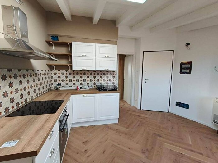 Appartamento bilocale in affitto in Via Privata Carlo Innocenzo Frugoni, Niguarda, Milano