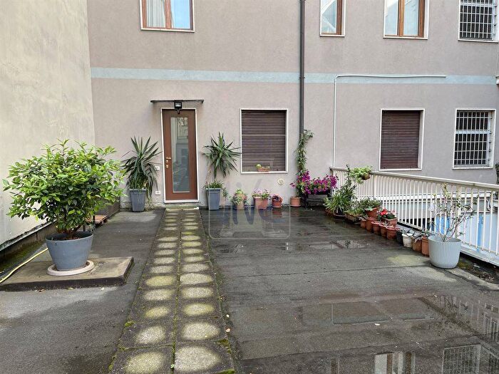 Appartamento bilocale in affitto in Via Luciano Manara, Guastalla, Milano