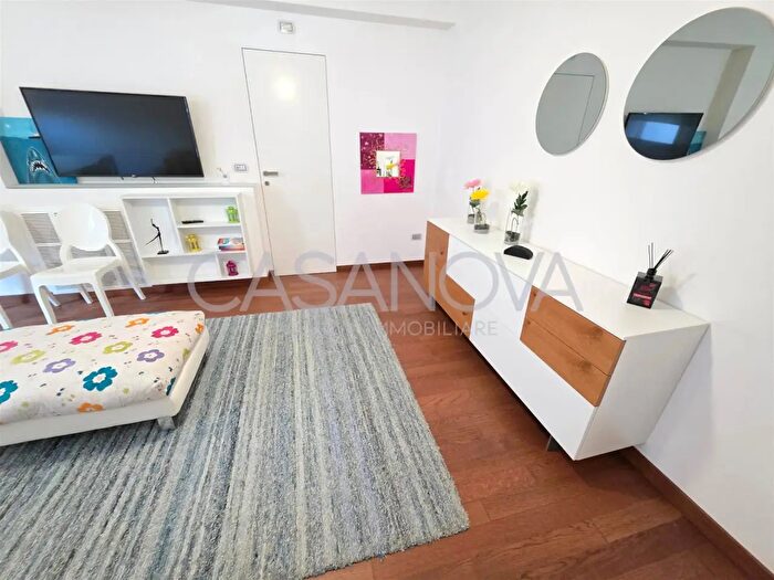 Appartamento quadrilocale in vendita in Giulianova