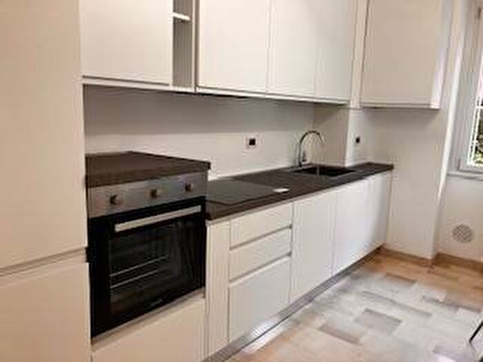 Appartamento bilocale in affitto in Via Antonio Vallisneri, Città Studi, Milano