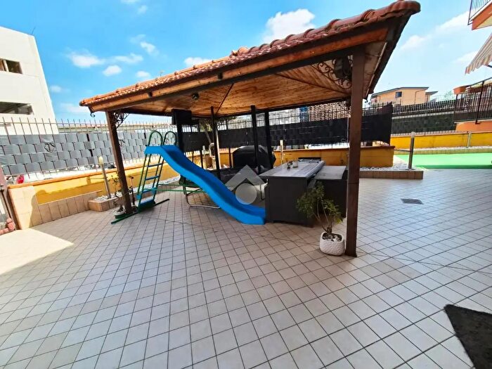 Appartamento trilocale in vendita in Traversa Enrico Berlinguer, Castello Di Cisterna