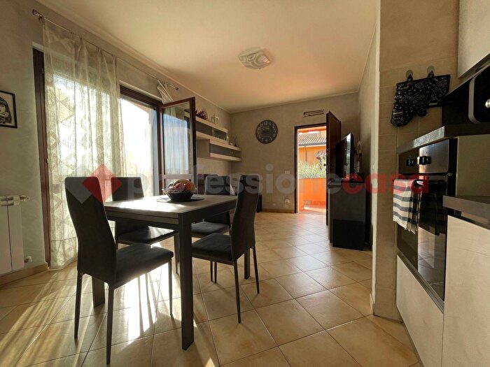 Appartamento quadrilocale in vendita in Via Santa Maria di Torre Jacova, Montecompatri