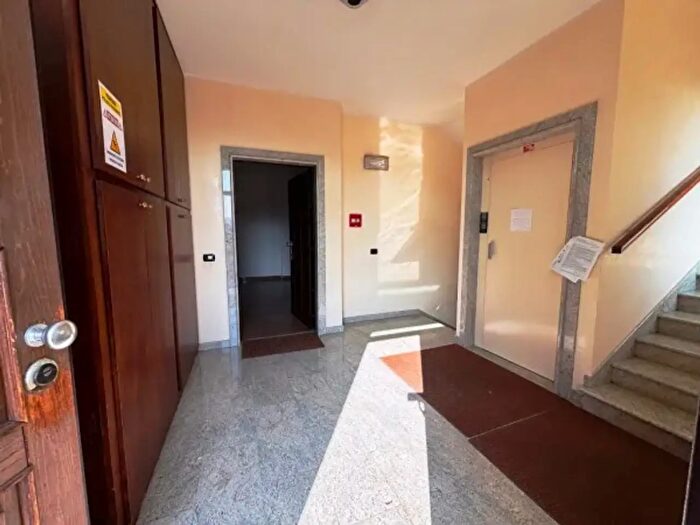 Appartamento con 5 locali in vendita in Vignola