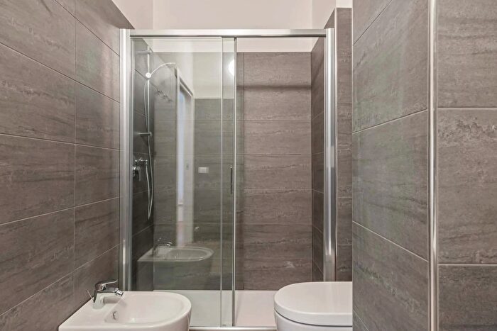 Appartamento monolocale in affitto in Via Luciano Manara, Milano