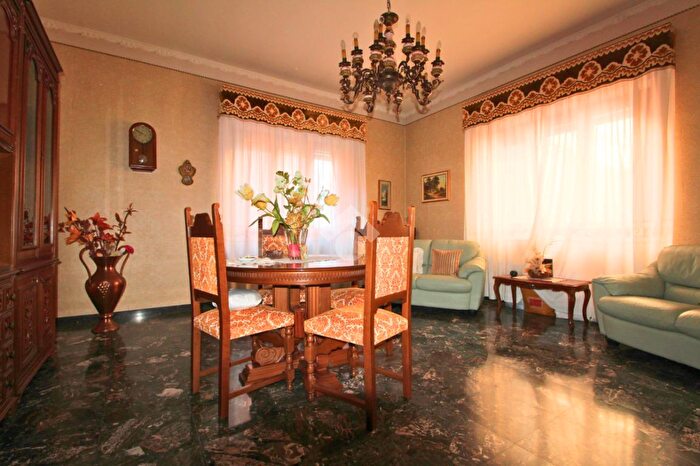 Casa quadrilocale in vendita in Via Giuseppe Mazzini, Lucera