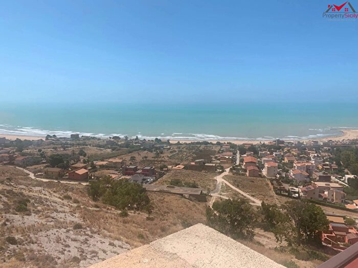 Appartamento quadrilocale in vendita in Porto Empedocle