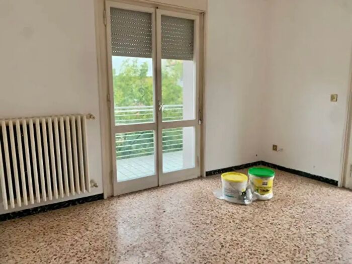 Appartamento quadrilocale in vendita in Viale Luigi Settembrini, Riccione