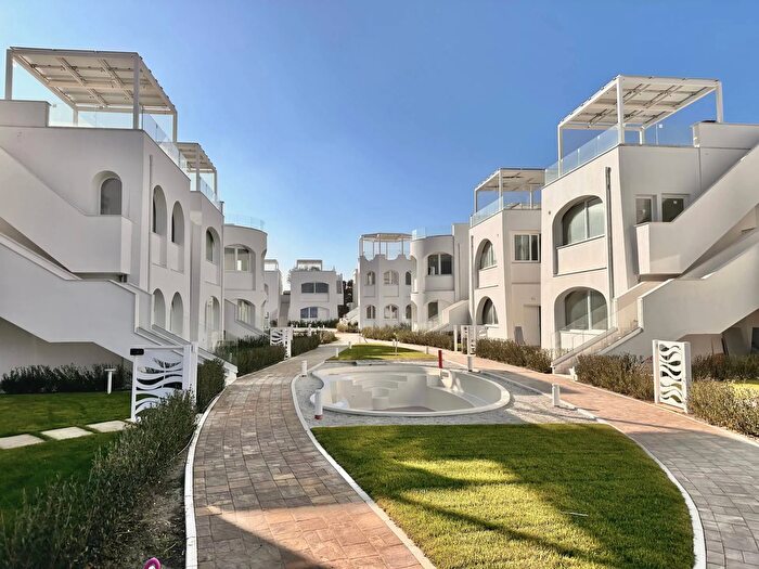 Appartamento trilocale in vendita in Via Litoranea Complesso Costa Conero, Numana