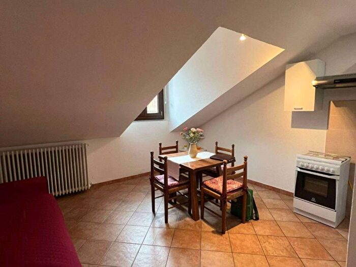 Appartamento bilocale in affitto in via Cesare Battisti, Via Roma, Torino