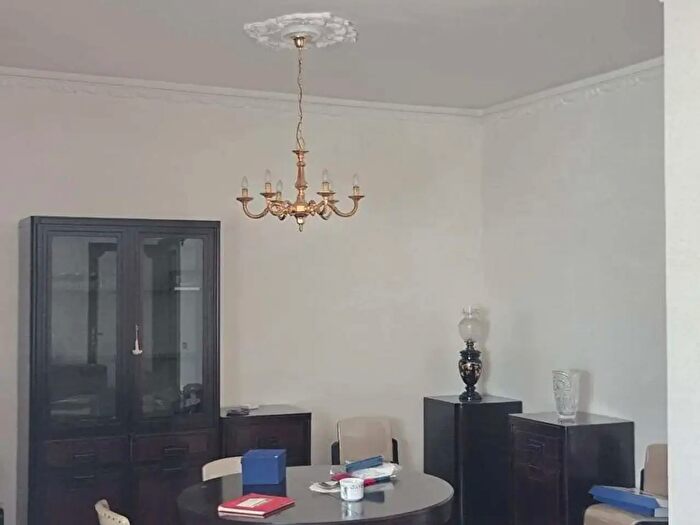 Appartamento con 5 locali in vendita in Via Nicola Gliro, Bitonto