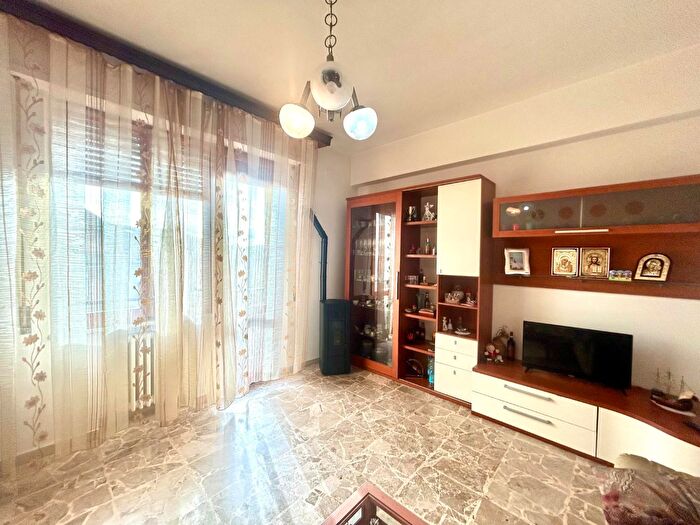 Appartamento quadrilocale in vendita in Aosta, Monteriggioni