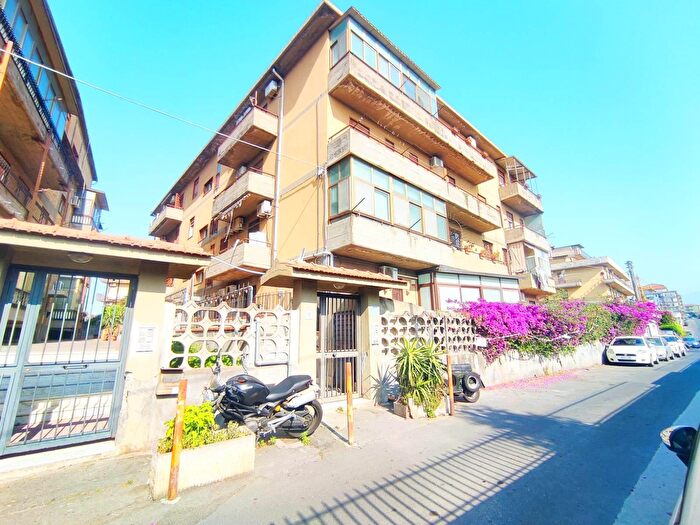 Appartamento quadrilocale in vendita in Catania