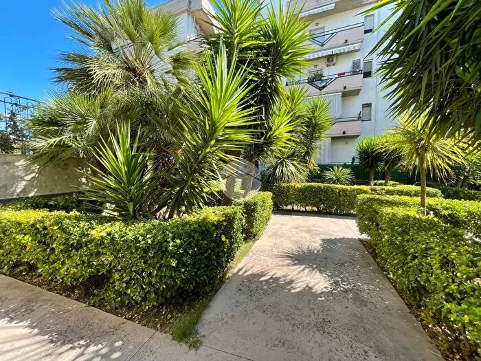 Appartamento trilocale in vendita in Via della Resistenza Traversa Massimo Troisi, Scafati