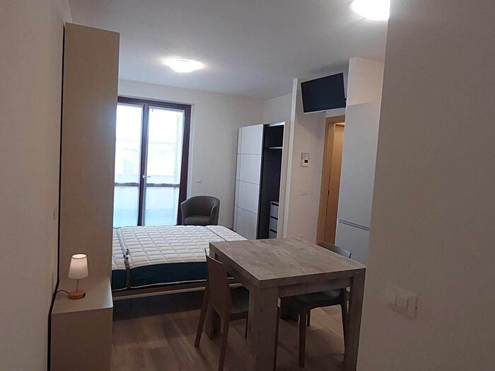 Appartamento monolocale in affitto in Via Ceredo, Centro, Borgomanero