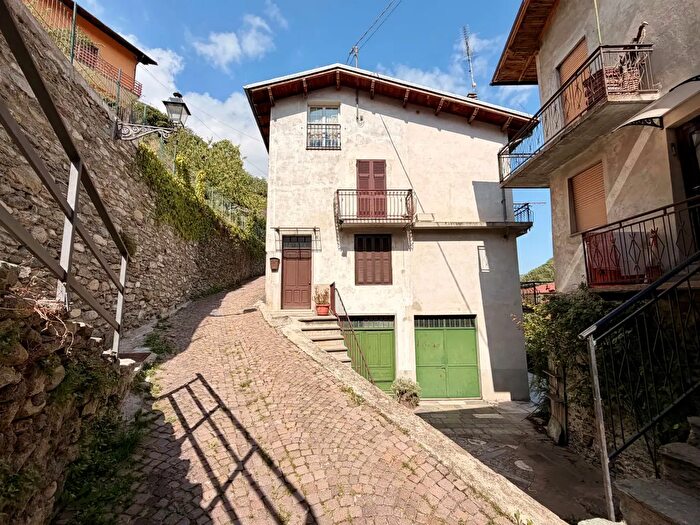 Appartamento con 5 locali in vendita in VI Castello, Ormea