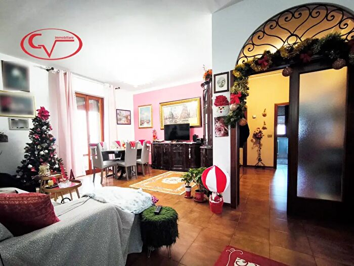 Appartamento trilocale in vendita in Via Alcide De Gasperi, Castelfranco Piandiscò