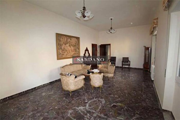 Appartamento con 5 locali in vendita in Brindisi