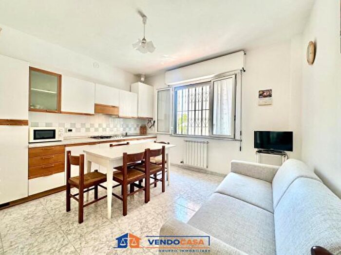 Appartamento in vendita in Via Umberto Giordano, Loano