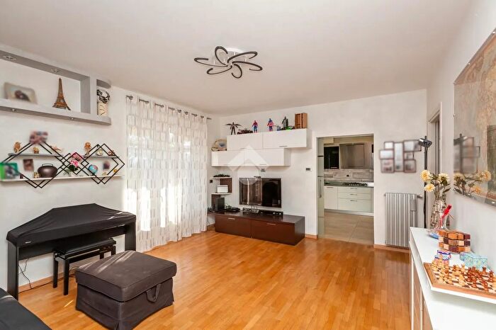 Appartamento quadrilocale in vendita in Via Trucchi, Beinasco