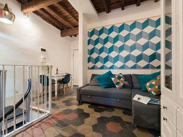 Appartamento trilocale in affitto in Via Fiesolana, D'Azeglio, Firenze