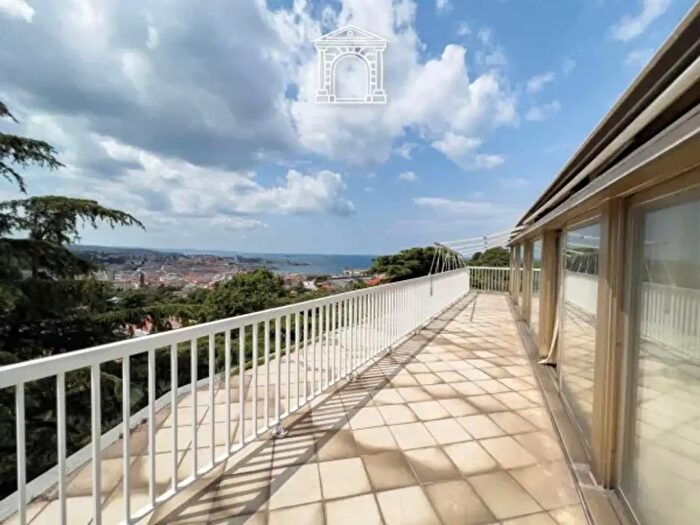 Casa con 6 locali in vendita in Via Romagna, Trieste