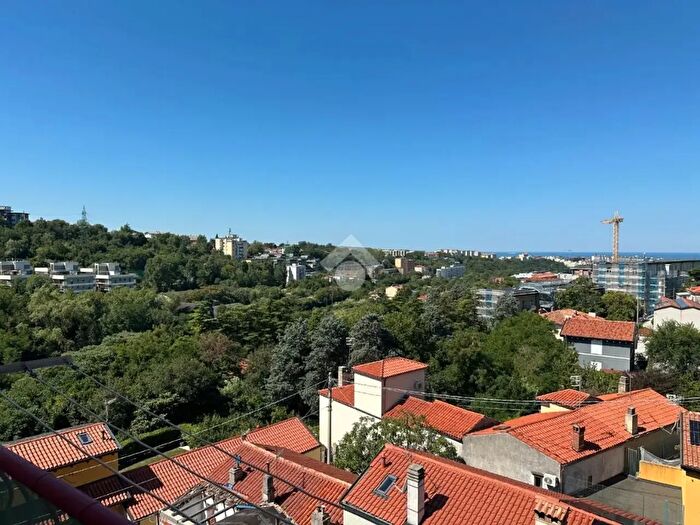 Appartamento bilocale in vendita in Strada di Rozzol, Trieste