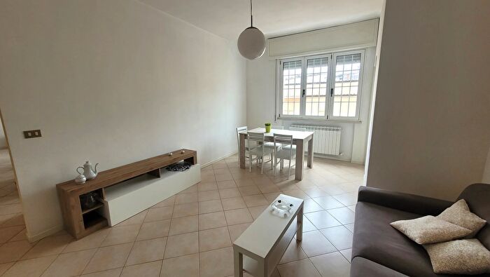 Appartamento trilocale in vendita in Via Torre Mileto, San Nicandro Garganico