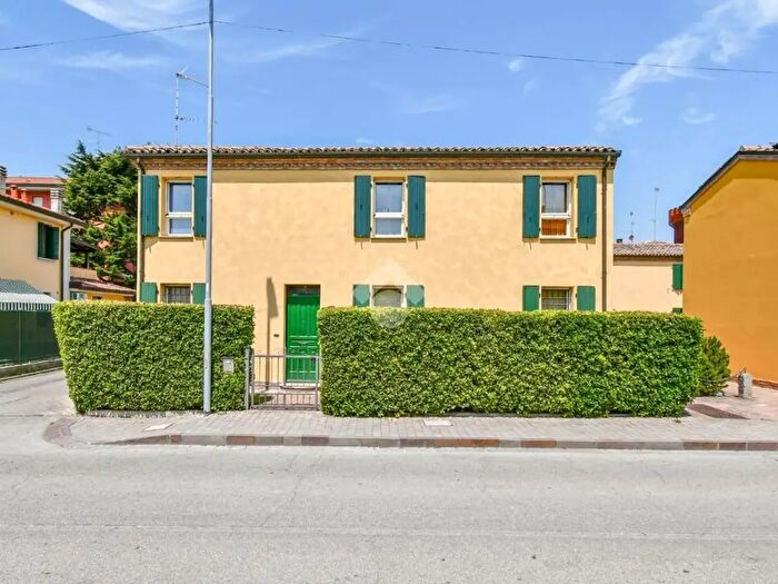 Casa trilocale in vendita in Via San Carlo, Poggio Renatico