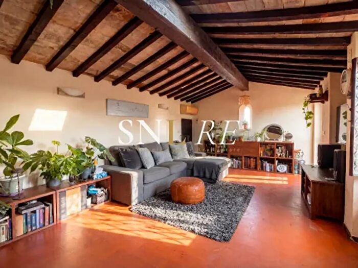 Appartamento con 6 locali in vendita in Via Maggio, Firenze