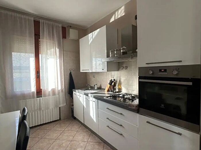 Appartamento trilocale in affitto in Via Roma, Grisignano Di Zocco