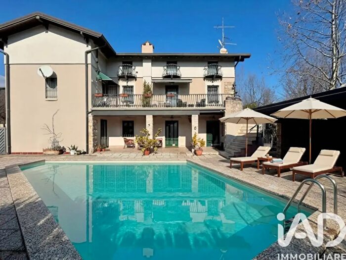 Casa con 15 locali in vendita in Via Rio Torto, Desenzano Del Garda