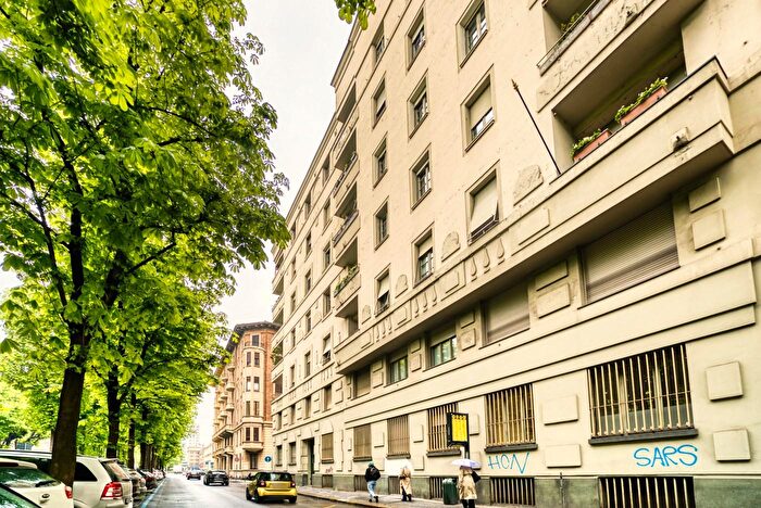 Appartamento quadrilocale in vendita in Corso Re Umberto, Torino