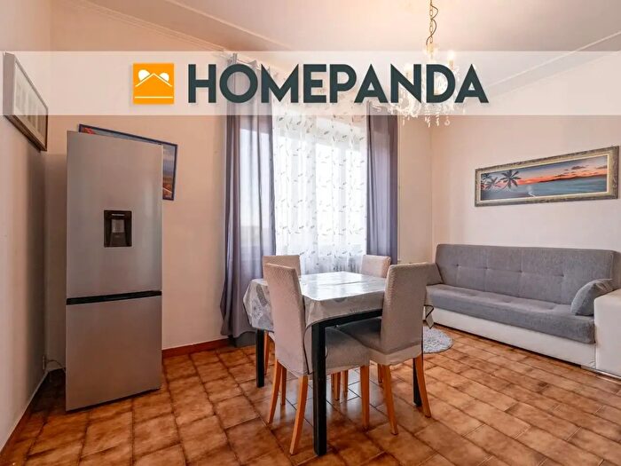 Appartamento trilocale in vendita in Via delle Primule, Torino