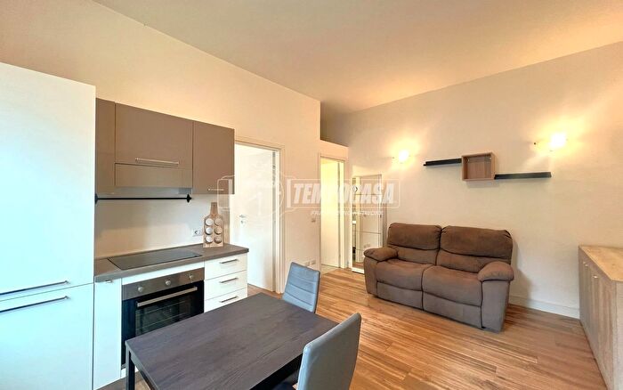 Appartamento bilocale in vendita in Via Padova, Milano