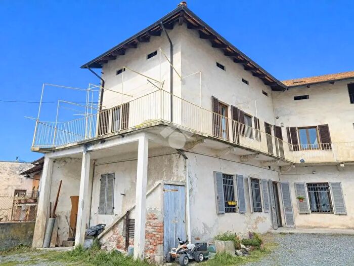 Appartamento quadrilocale in vendita in Via Pianette, Piverone