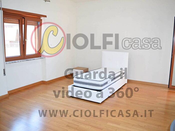 Appartamento trilocale in affitto in Via Leopardi, Centro, Cassino