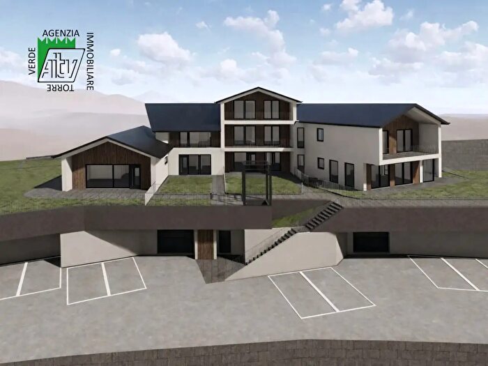 Appartamento quadrilocale in vendita in Segno Via di Cort, Predaia