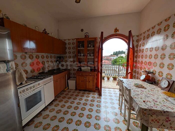 Appartamento trilocale in vendita in Lorenzo Leone, Cervaro