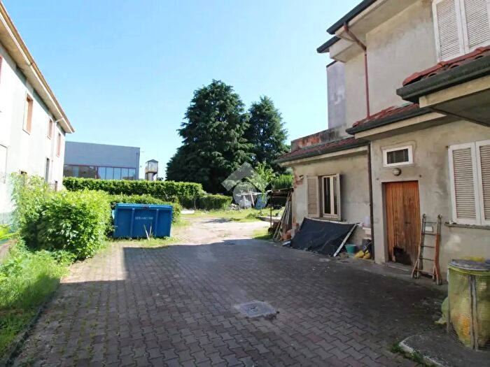 Casa con 5 locali in vendita in Via Morgagni, Arcore